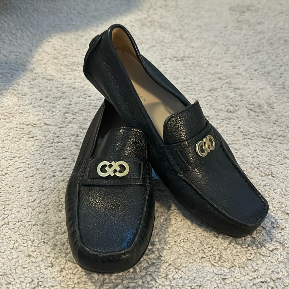 Cole Haan size 8 loafers EUC